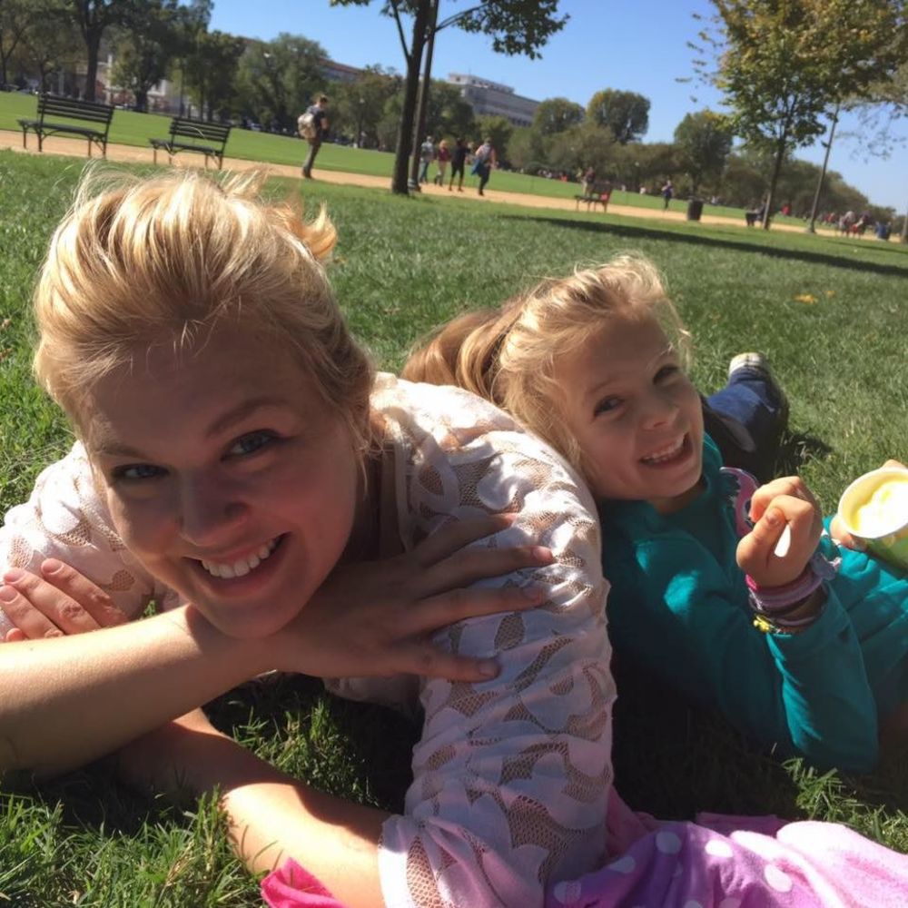 Meet your Posher, Holly